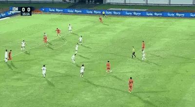 U17国足半场4:0印尼U17，进攻线火力全开，这届U17球员真的有点东西，关键