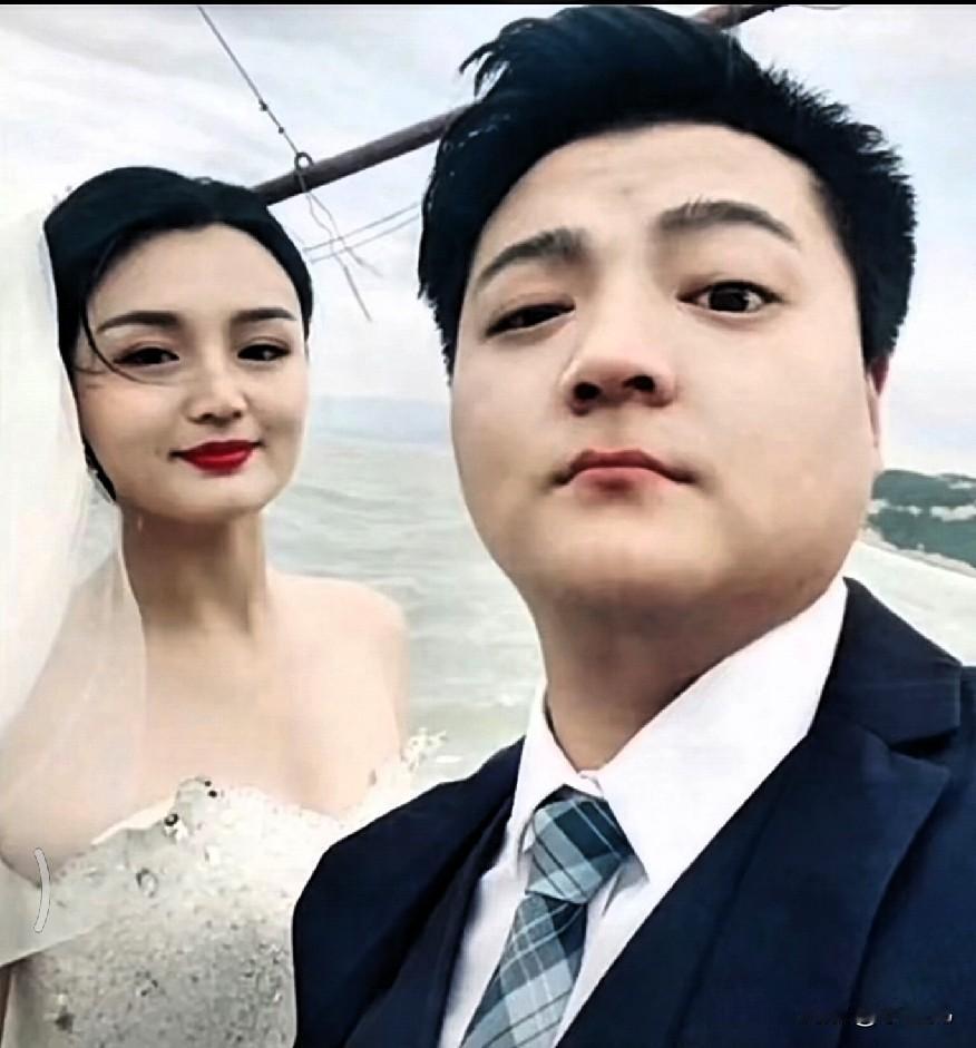 大圆哥，一个被称为“县城里的周星驰”的小哥，他的故事告诉我们，平凡人也能活出精彩