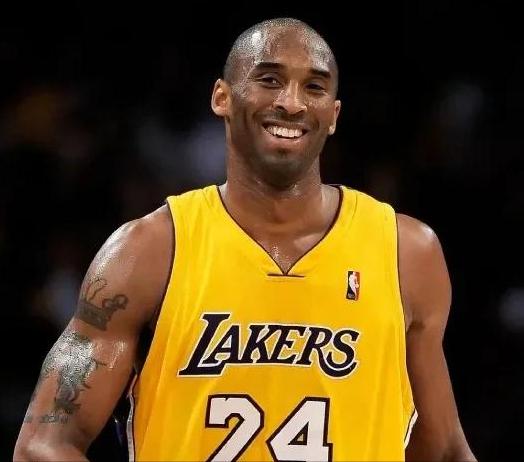 单场运动战出手次数排名：1、科比——50次2、乔丹——49次3、布伦森——