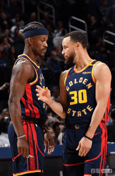 勇三疯，勇士逆转尼克斯，连胜!勇三疯，又现江湖，库里三分，引领进攻。巴特勒，逆