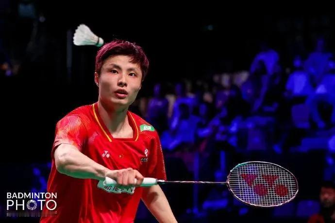 2026泰国赛第3日国羽7胜6负，4项成独苗，小将被打惨胜7场石宇奇2-