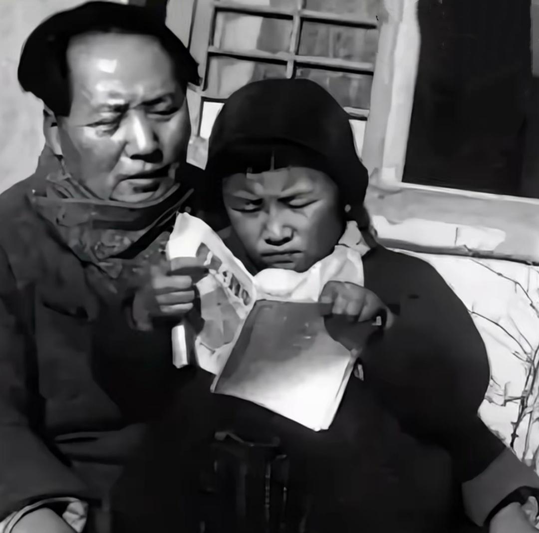 毛主席对李讷真苛刻，只给她十分钟见面时间，到点李讷扭头就走。在上世纪六十年代