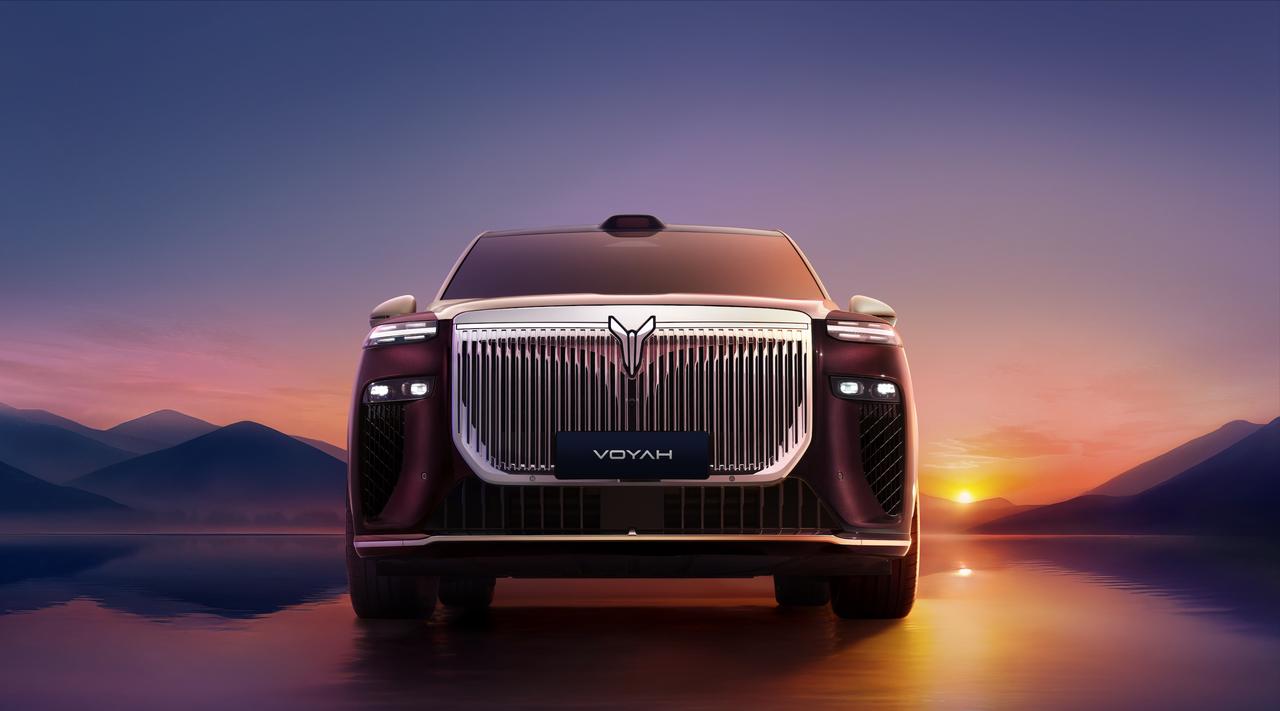 岚图新时代旗舰SUV来了！对标问界M9、极氪9X这些行业9系，岚图旗舰SUV