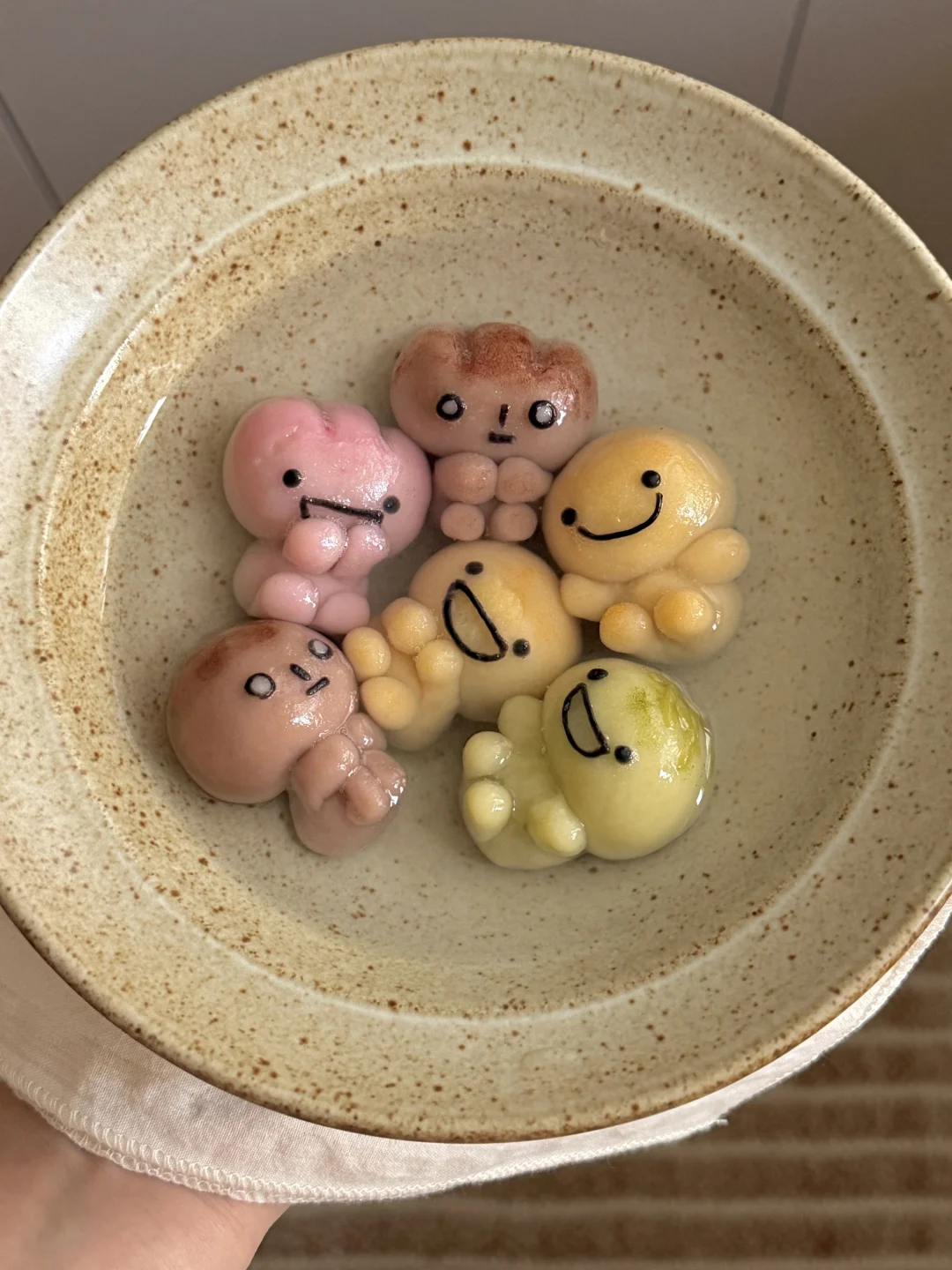 烤焦面包迷你小汤圆～