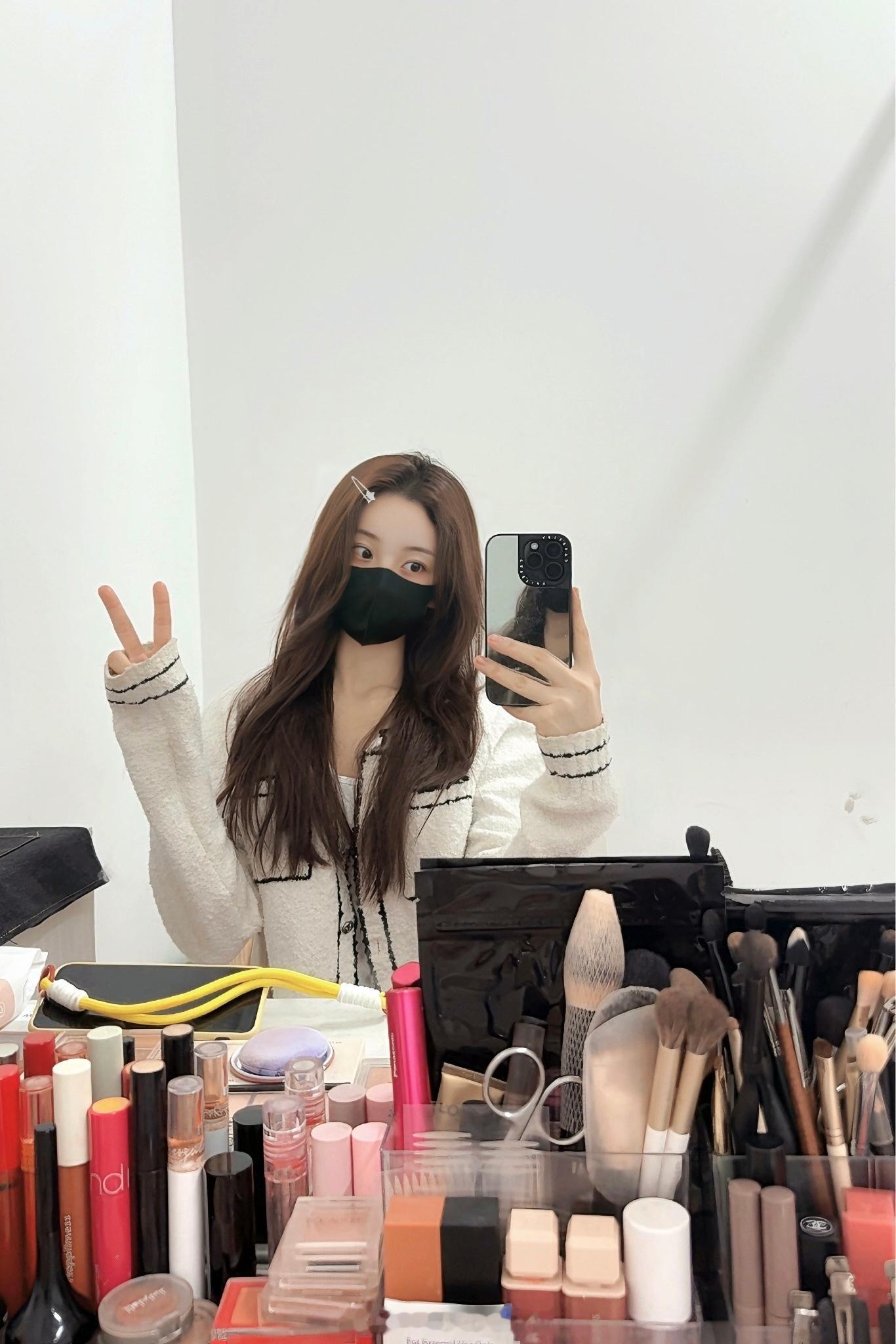 workingday😇​​​