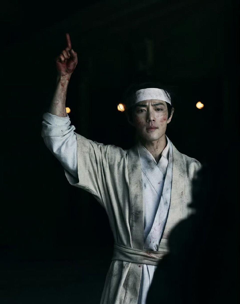 藏海传播的不是很好，根本没爆。这是肖战作品里投资最大、阵容最好、制作最用心、他自