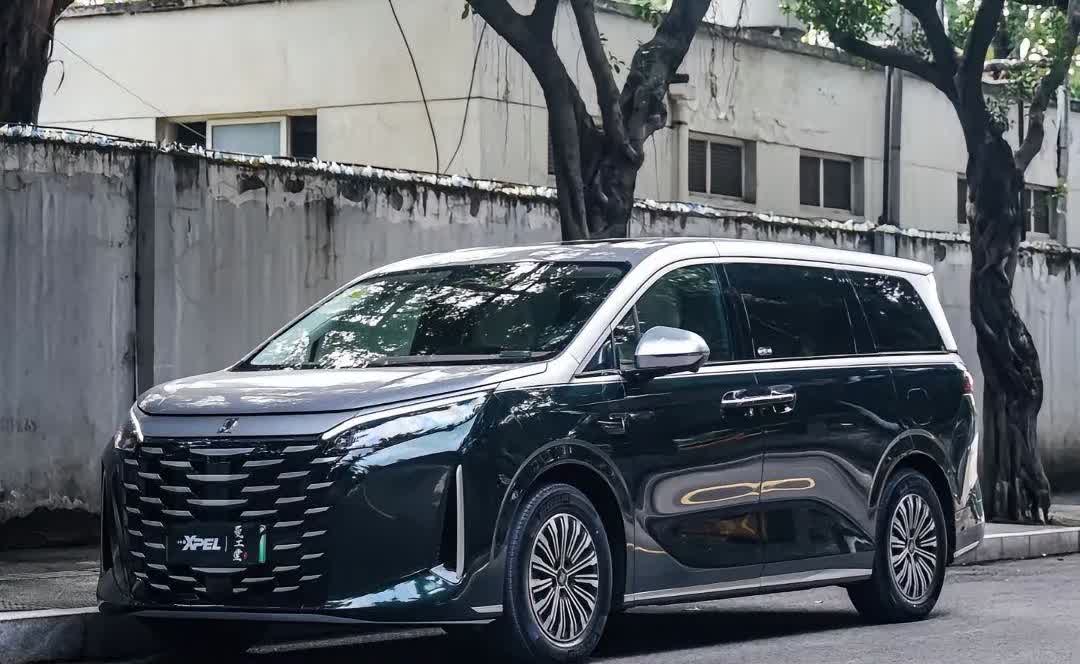 比亚迪的夏为什么卖不好？究其原因，就是因为比亚迪自己的决策失误！