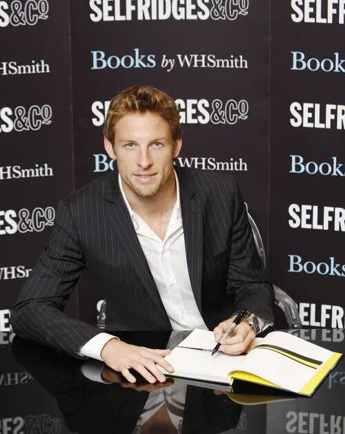 那场耗时四小时的比赛，让我懂了什么叫“不放弃”说实话，现在看F1很少会像当年看