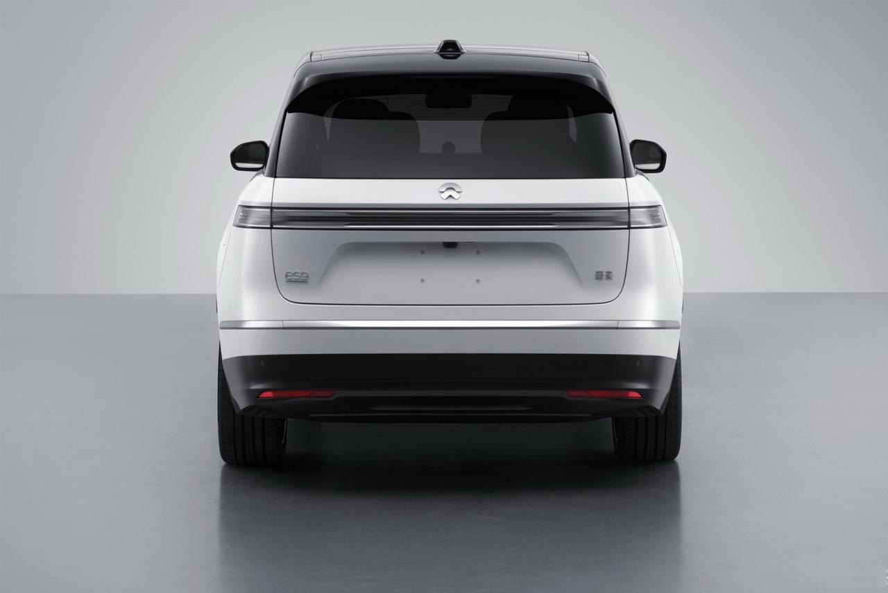 蔚来旗舰SUVES9上工信部了，关键信息已公布！庞然巨物5.35米长，标配