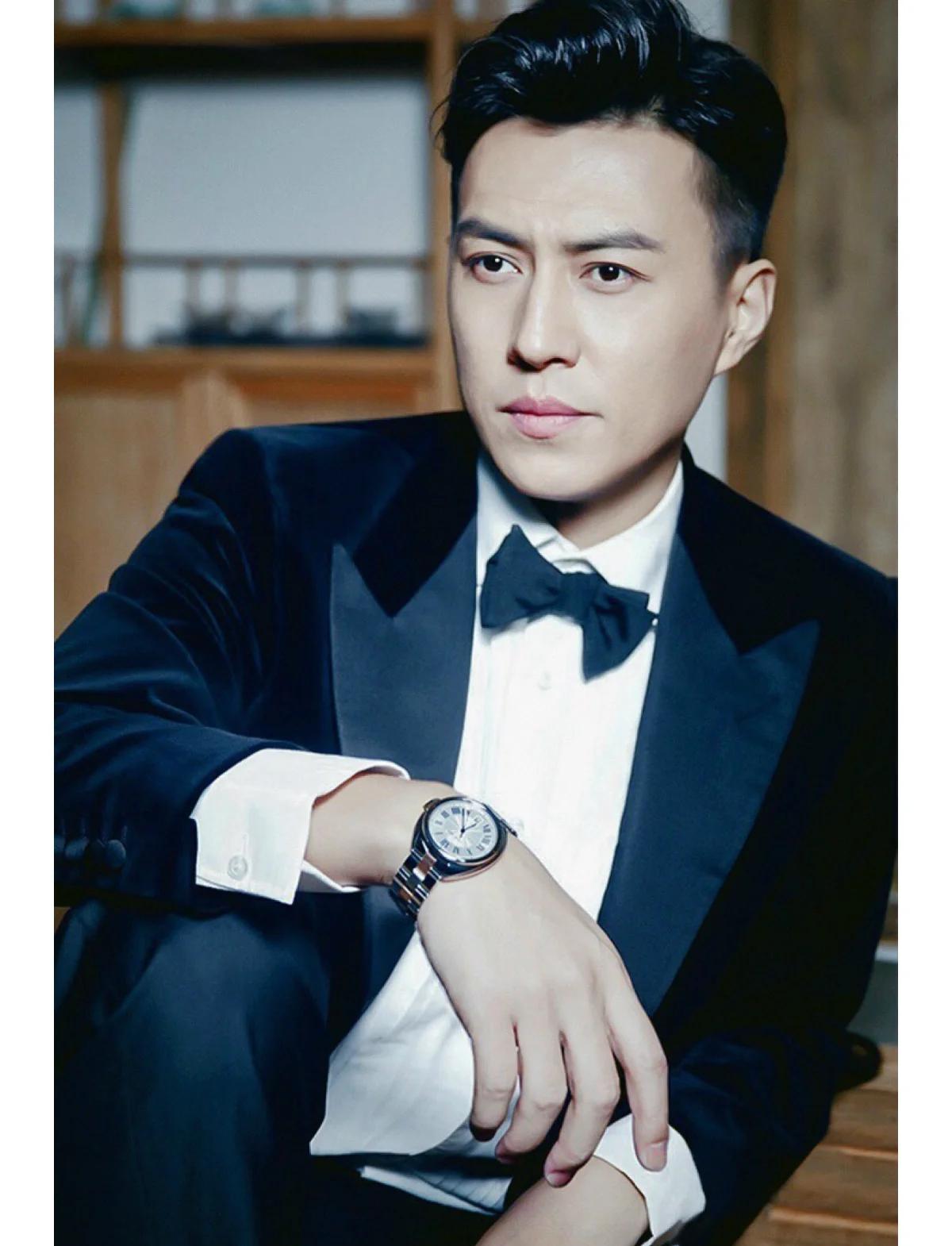 靳东是永远不会离婚的，不是因为他和老婆财产纠葛太多，而是因为他的老婆，有一个特别