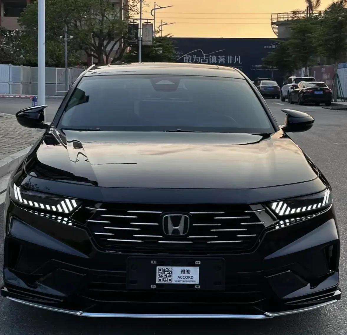 预算十五万，也想买一辆电车，家里给的，不想把钱花的浪费了，在凯美瑞，雅阁，领克0