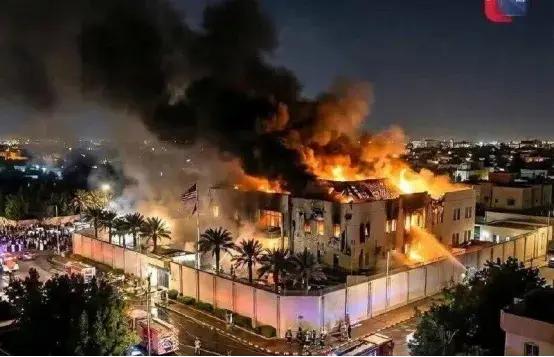 伊朗这次做了全世界大部分国家都不敢做的事情，二战后，谁敢轻易攻击美军基地，谁又敢