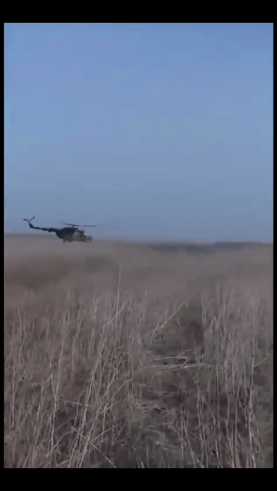 俄乌冲突中，直升机面临的威胁很大，迫使直升机在战术上发生了很大变化。这架俄军米-