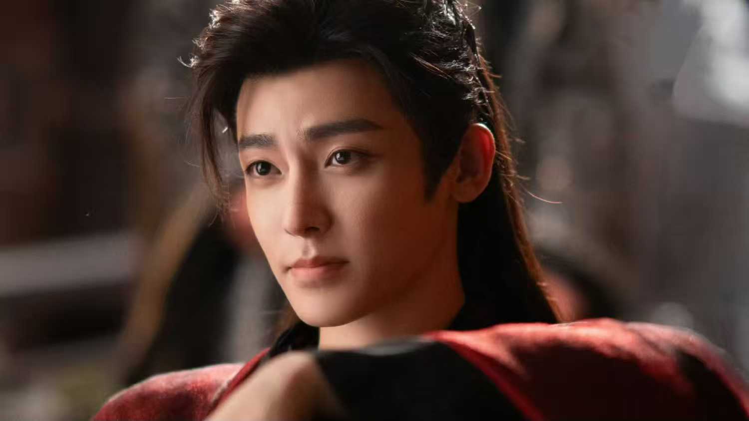 电视剧《入青云》开播，能成爆款吗？侯明昊、卢昱晓主演的古装仙侠剧《入青云》今日