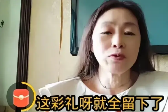 最近看到一则视频真的让人很感慨，一位母亲在视频中控诉女儿出嫁7年，从来没有回过娘