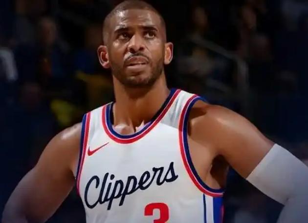 快船队其实就这三位力挺保罗， 1、老将大洛佩斯。保罗接到某个通知后第一个就找了