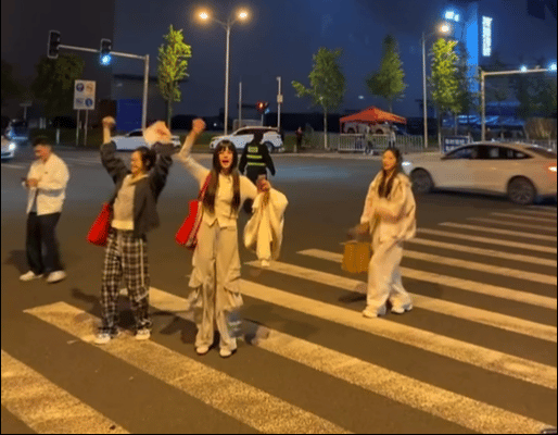 不是吧，这要害了整个节目吗？