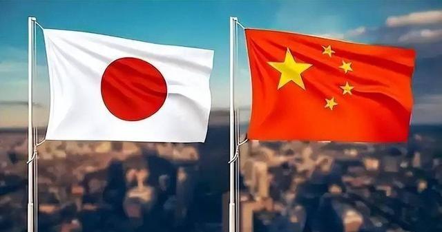 高市早苗的首相生涯，可能真的要走到头了。谁也没想到，最后压垮这个日本历史上首位