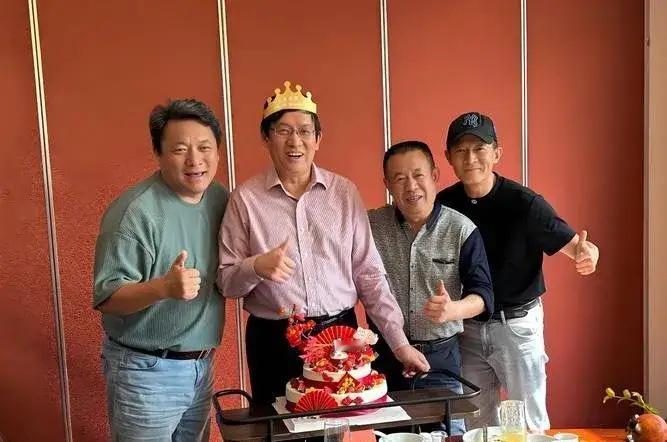 杨志刚四兄弟​大哥，郭靖涛，61岁，医学博士，在河北承德市市医院担任院长，还