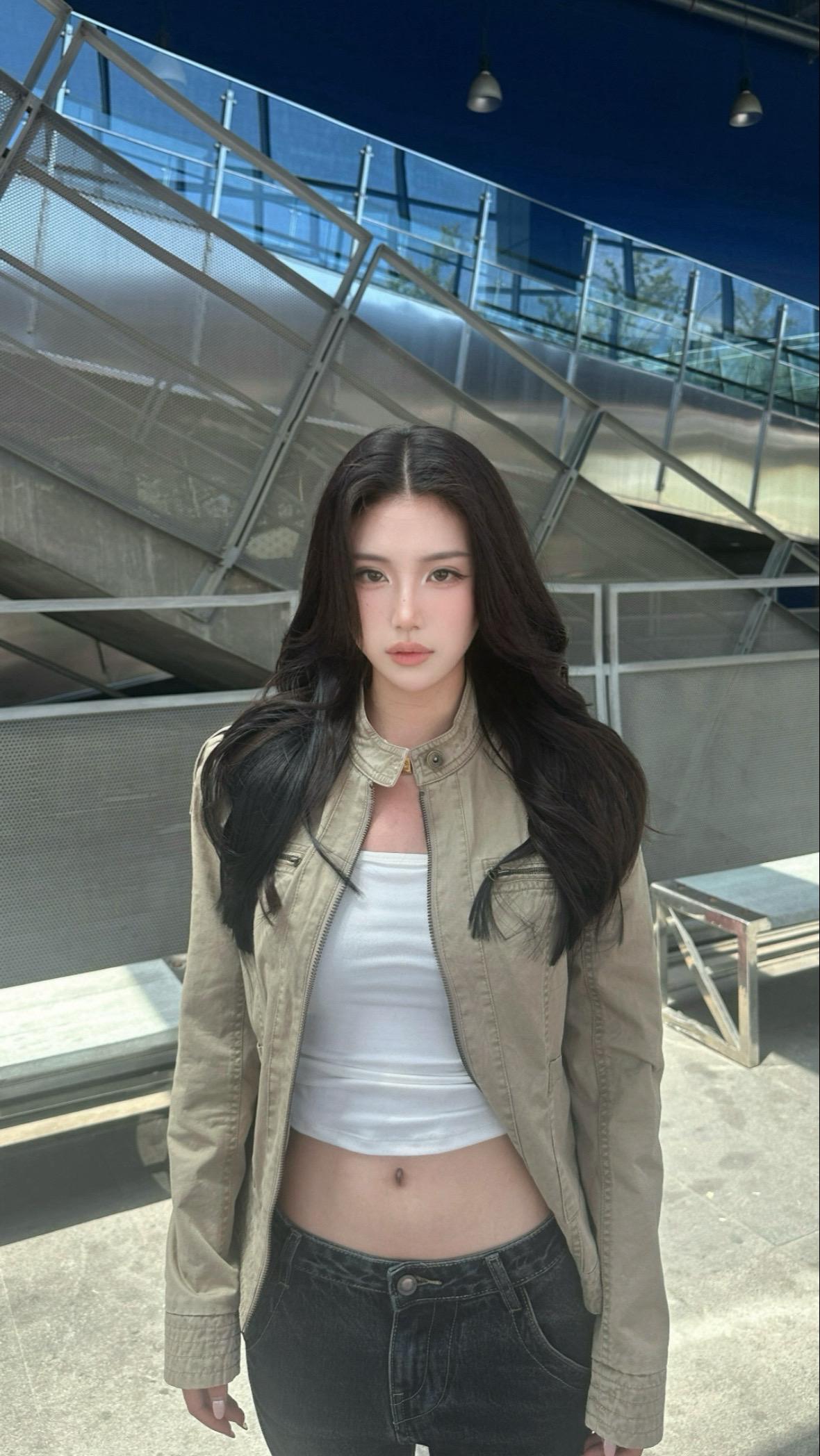 感觉像是bella会穿的outfit