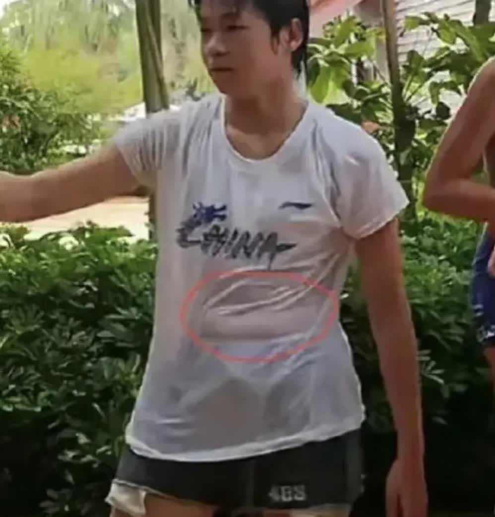 全红婵怕是憋了一肚子火，自己变胖也就算了，但更让她想不通的是，竟然有很多