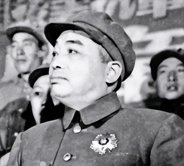 1974年11月29日，彭德怀离世，膝下竟无子女，其遗产最终被他的妻子浦安修按照