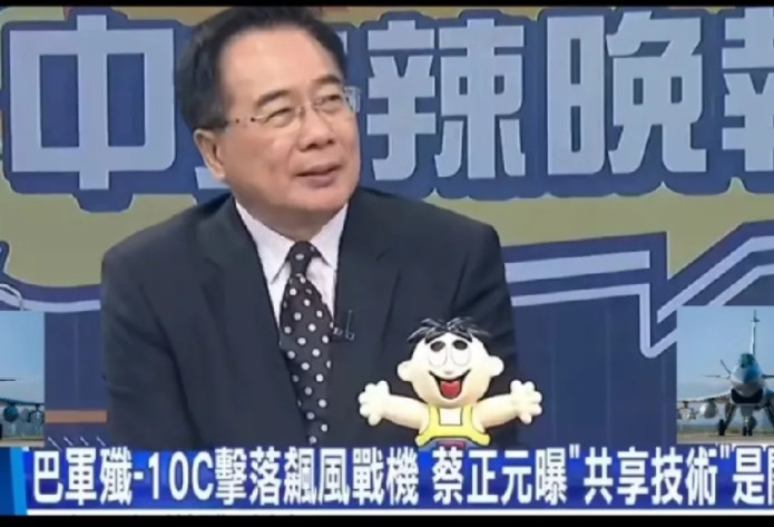 台湾的蔡正元十分不解：歼10C都快要被淘汰了，为何却能击败性能更为强劲的阵风呢？