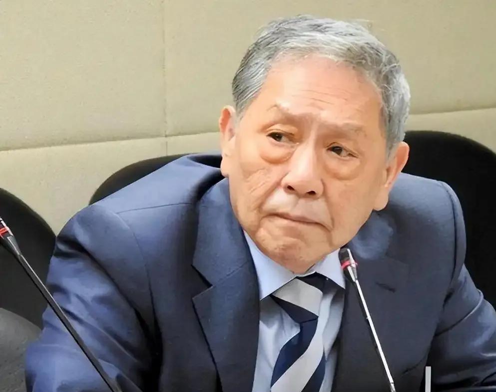 台军退役中将帅化民作客中天节目中说:不要看我已经80多岁，我肯定能看到祖国统一。