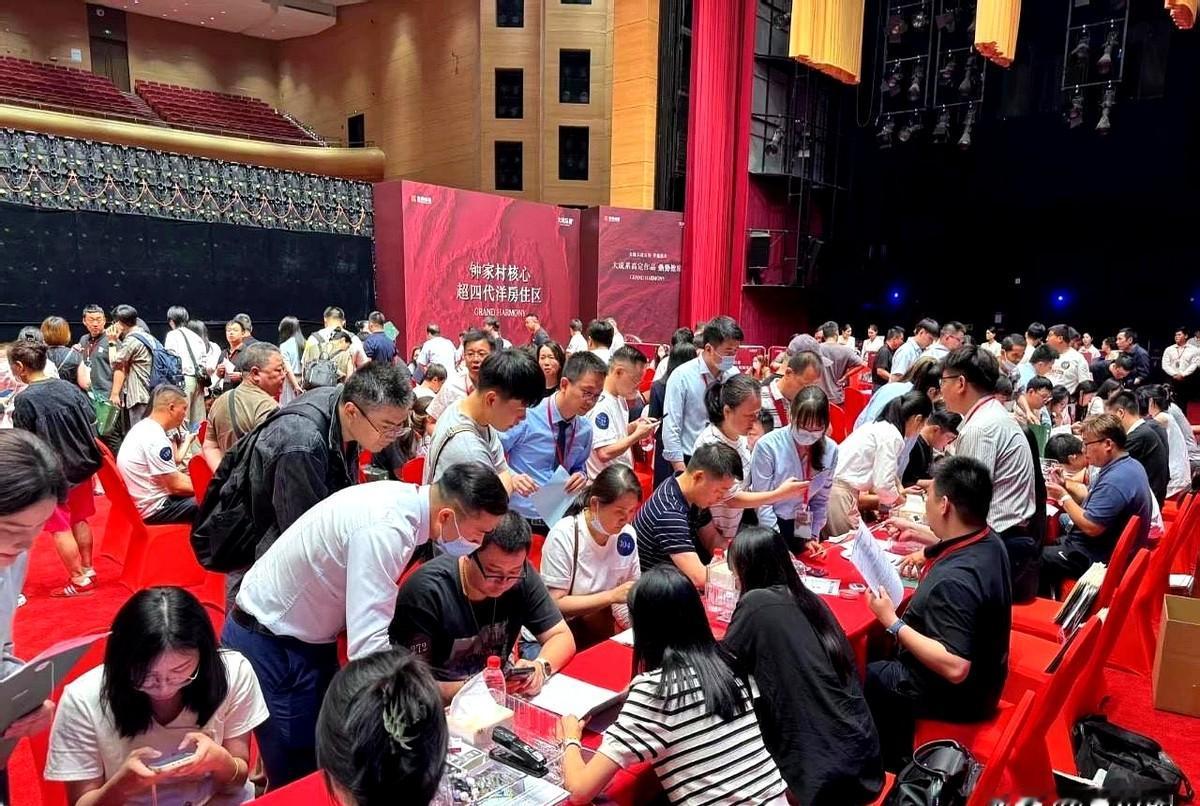 都看不起汉阳楼市，这不，汉阳楼市让你另眼相看了。“刚需大本营”汉阳，6月7日