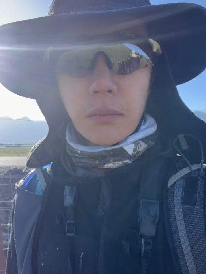王一博吸引我的不是他的外表，而是他的精神，理智，励志，坚强，努力，目标明确，能