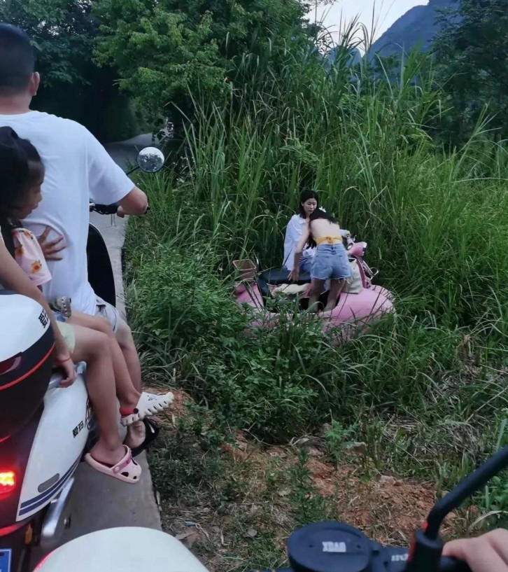 道德在哪里，底线在哪里，地址在哪里[滑稽笑]