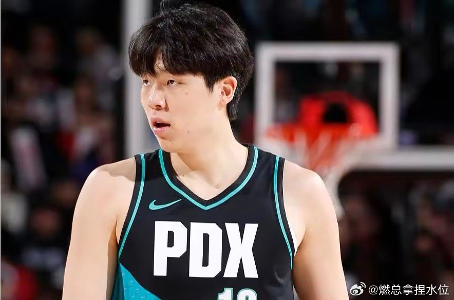 杨瀚森结束夏季联赛后，接下来的安排已经确定。按照计划，他将先前往洛杉矶进行专项特