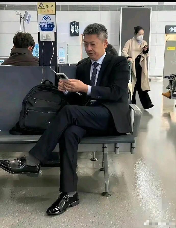 不懂就问，这要是在体制内属于什么级别的？