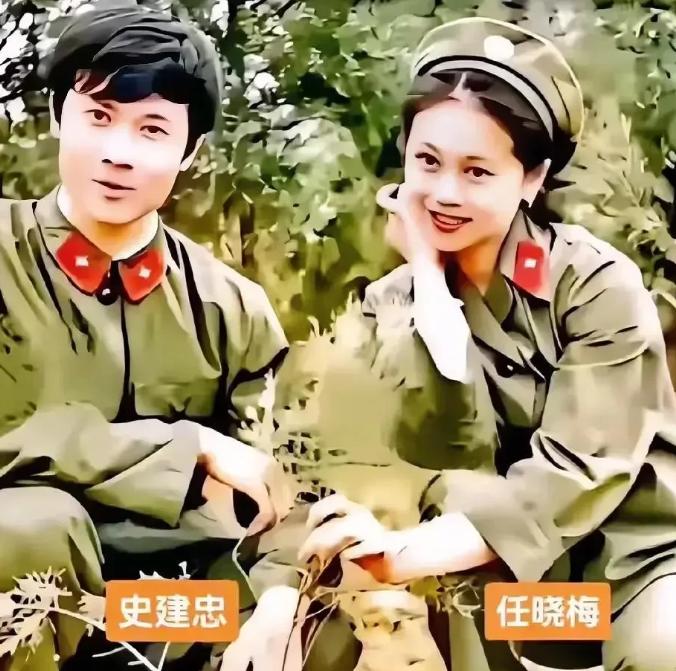 女战士名为任晓梅，男战士名为史建忠，两人均为唐山籍，也都参与过对越自卫反击战。这