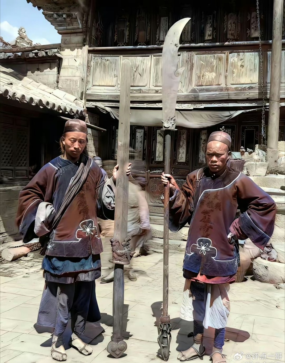 被清宫戏骗了！这才是晚清衙役真实的样子！！