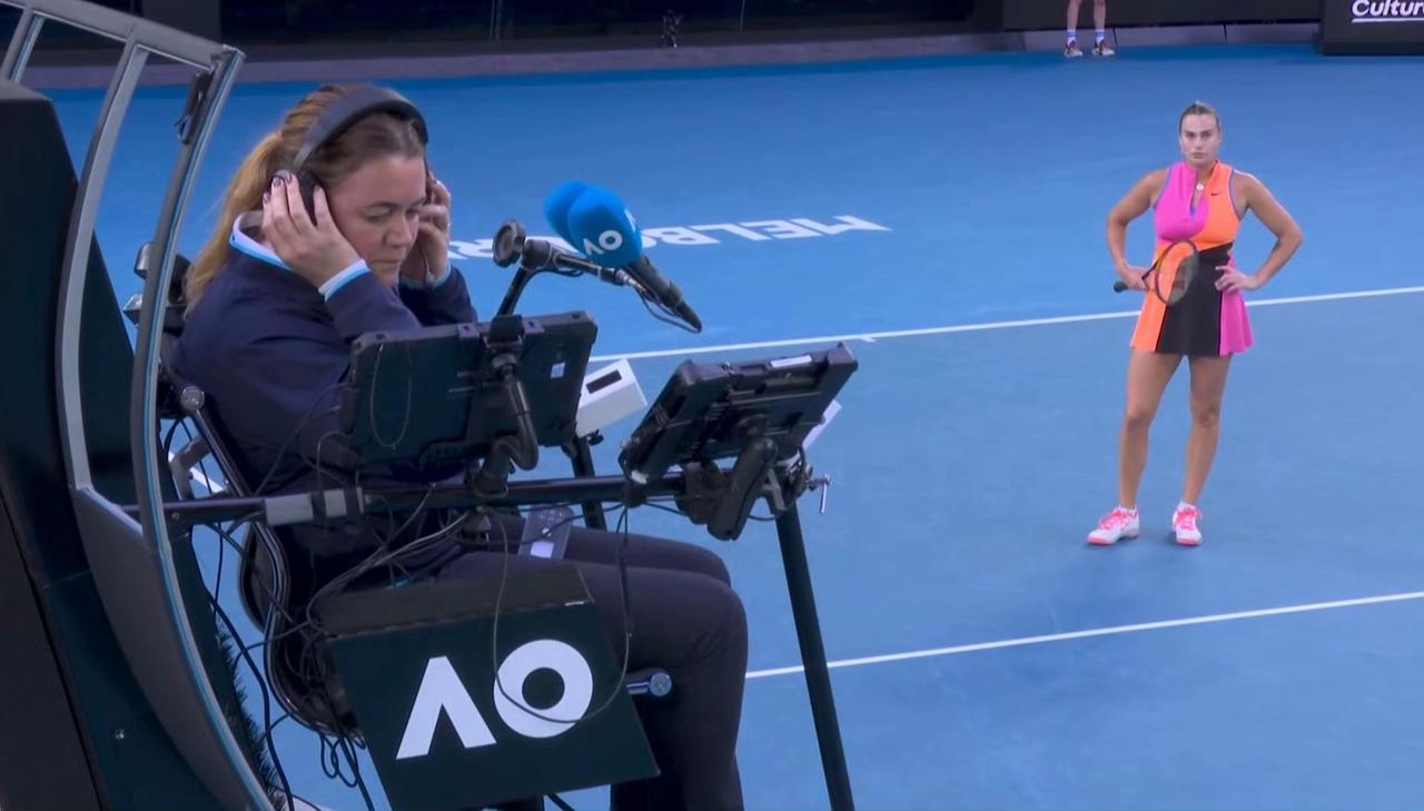 烂白菜啊，没事你惹虎妞干嘛？自图一这一幕后，萨巴伦卡轰出整整23个制胜分。决赛