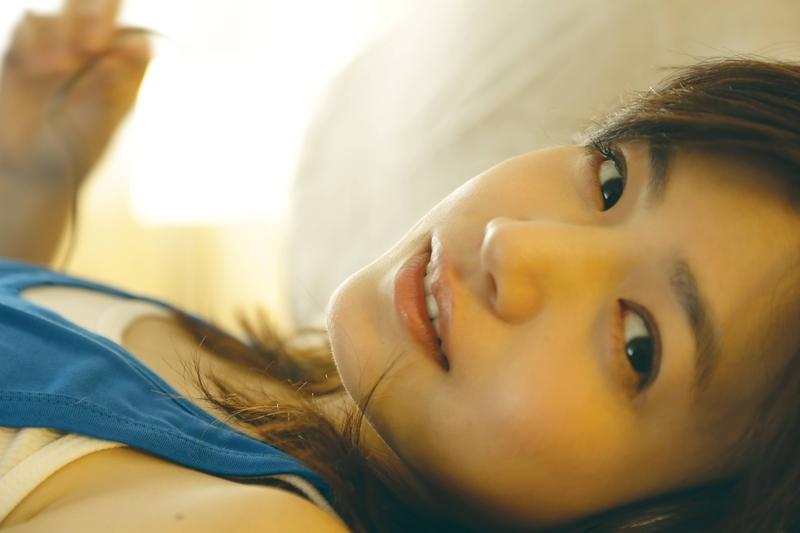 前天，外甥女突然来我家了，说要在我家住上一段时间。外甥女的书念得好，上了一所98