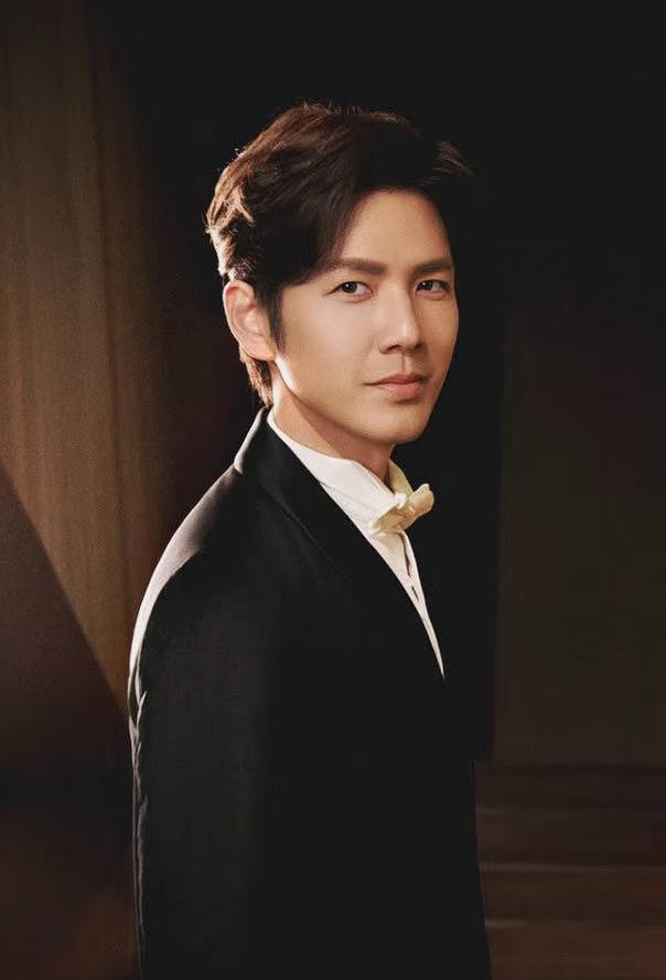 钟汉良五大翻车现场、五大封神名场面。不少观众表示打算放弃观看蜜语纪，并非不认可