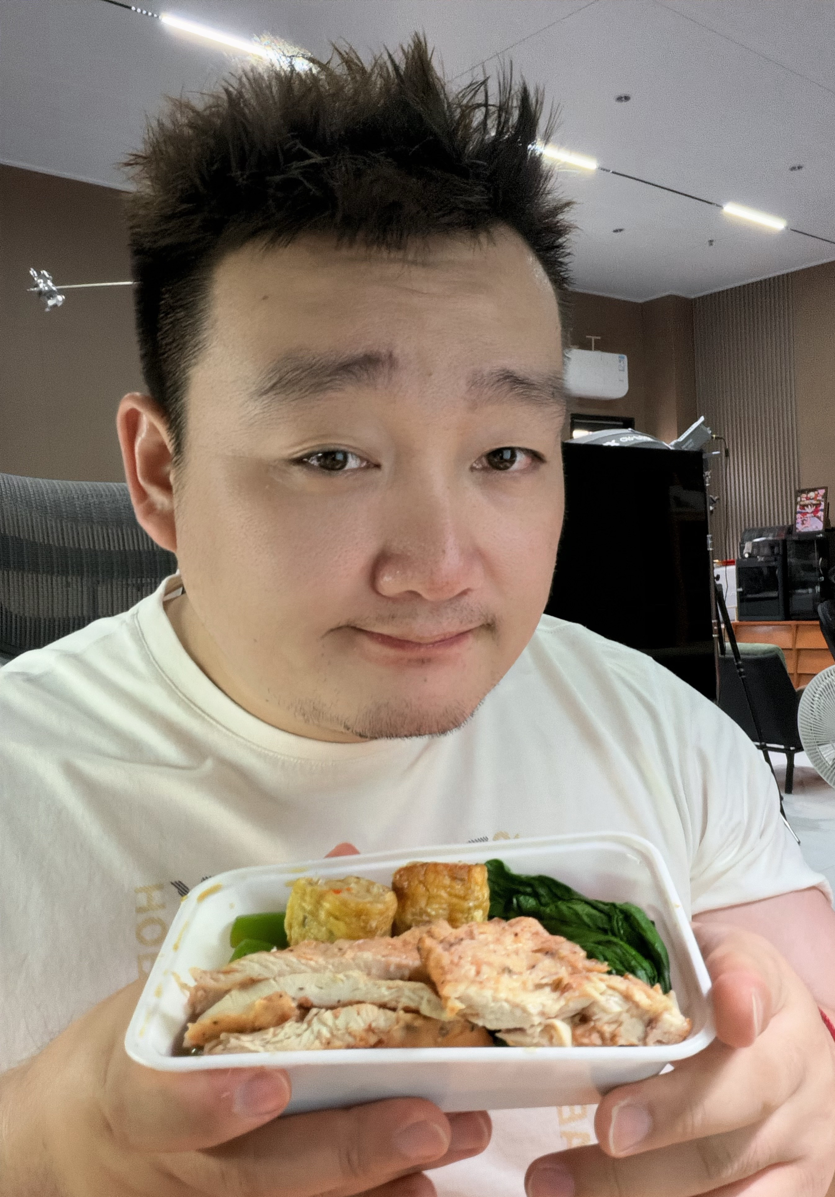 吃饭啦，吃饱了干活[doge]​​​