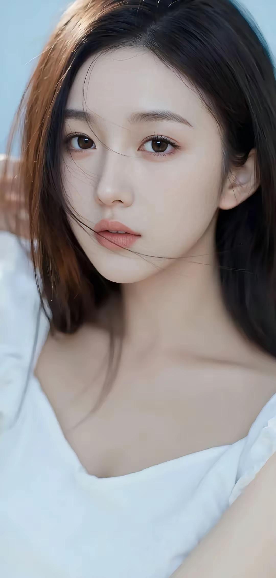 你揍她，他就只有一个要求，就是你别揍她；你不揍她，她就会有无数个要求。