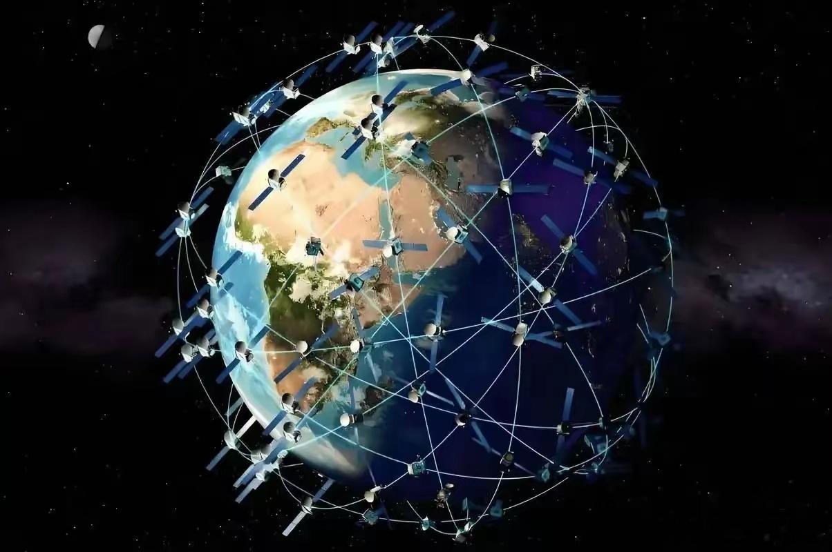 算力搬上天，把AI送入太空。未来每个人拿起手机，都能查看地球上每一个点位的实时情