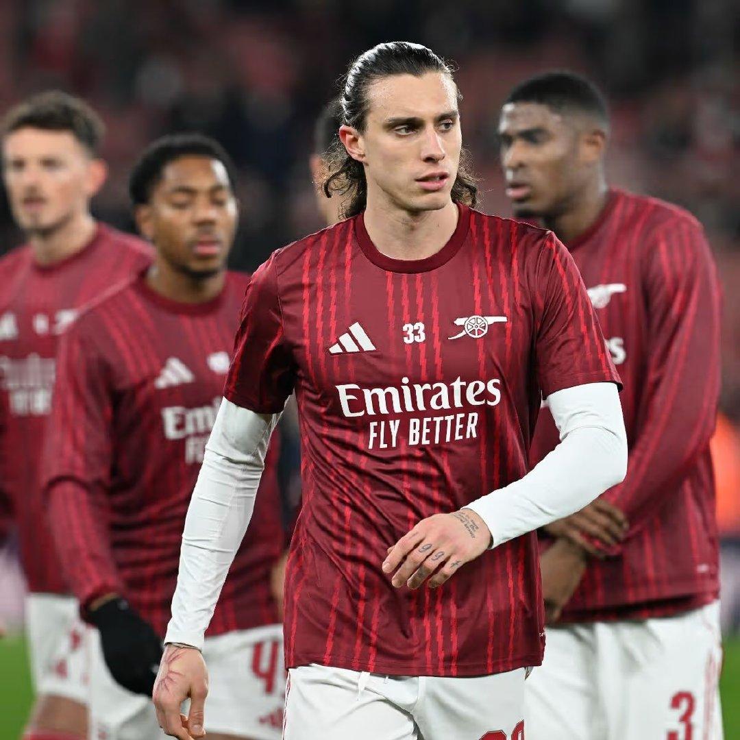 阿尔特塔谈在赛前热身中遭遇太多伤病：“确实如此。情况非常不同。第一次是萨利巴在对