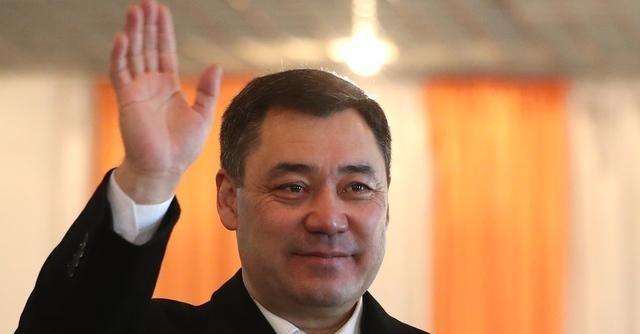 8月31日，中方在比什凯克同吉尔吉斯斯坦总统扎帕罗夫举行会谈，最让人印象深刻的是