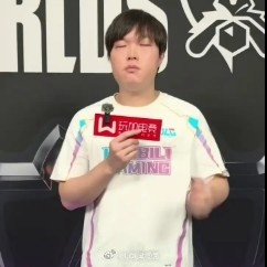 依旧自信！Bin：挖掘机对线和打团切后排能力强，BLG会去成都拿冠军S15瑞士