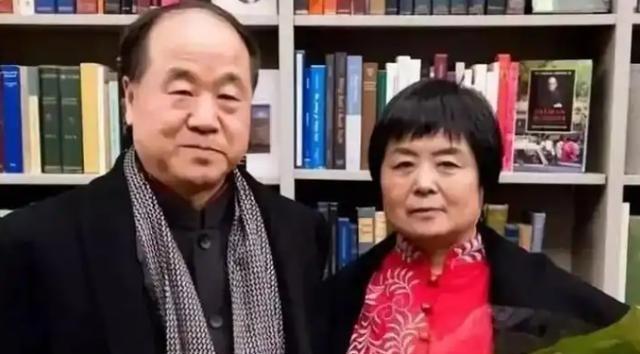 1970年，15岁的莫言去跟邻村一个姑娘表白，姑娘却不屑地说：“癞蛤蟆想吃天鹅肉