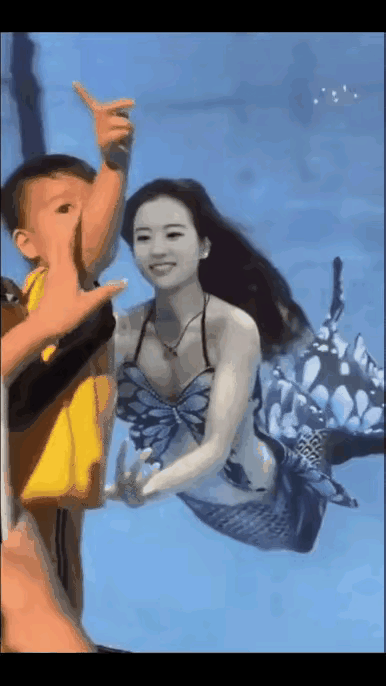 排了半小时，儿子居然不喜欢美人鱼。