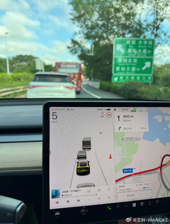 都堵成紫色的了，看着都发虚，什么情况呢？​​​