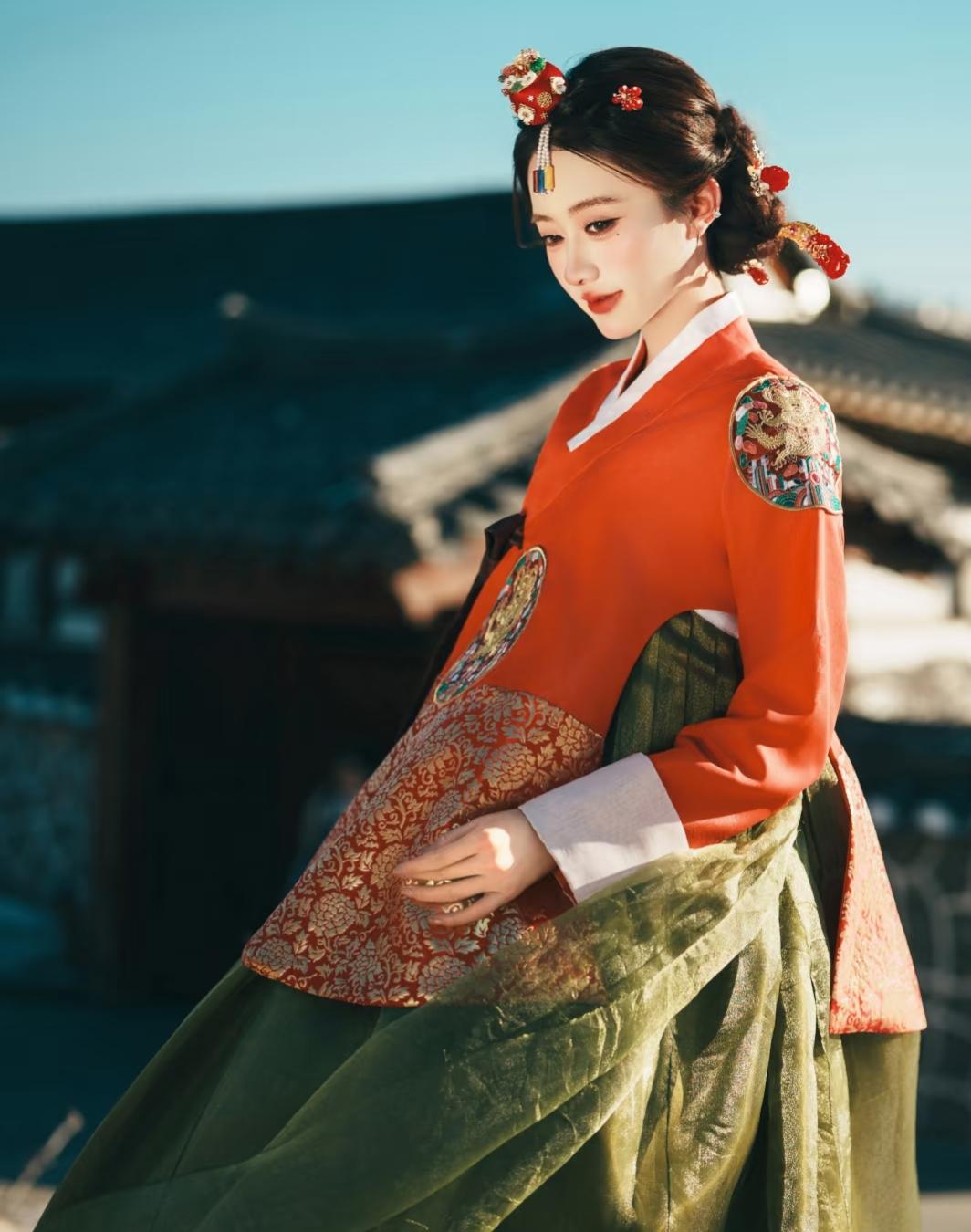 废孝明翁主（朝鲜语：폐효명옹주；1637年—1700年），是朝鲜王朝第16代君主