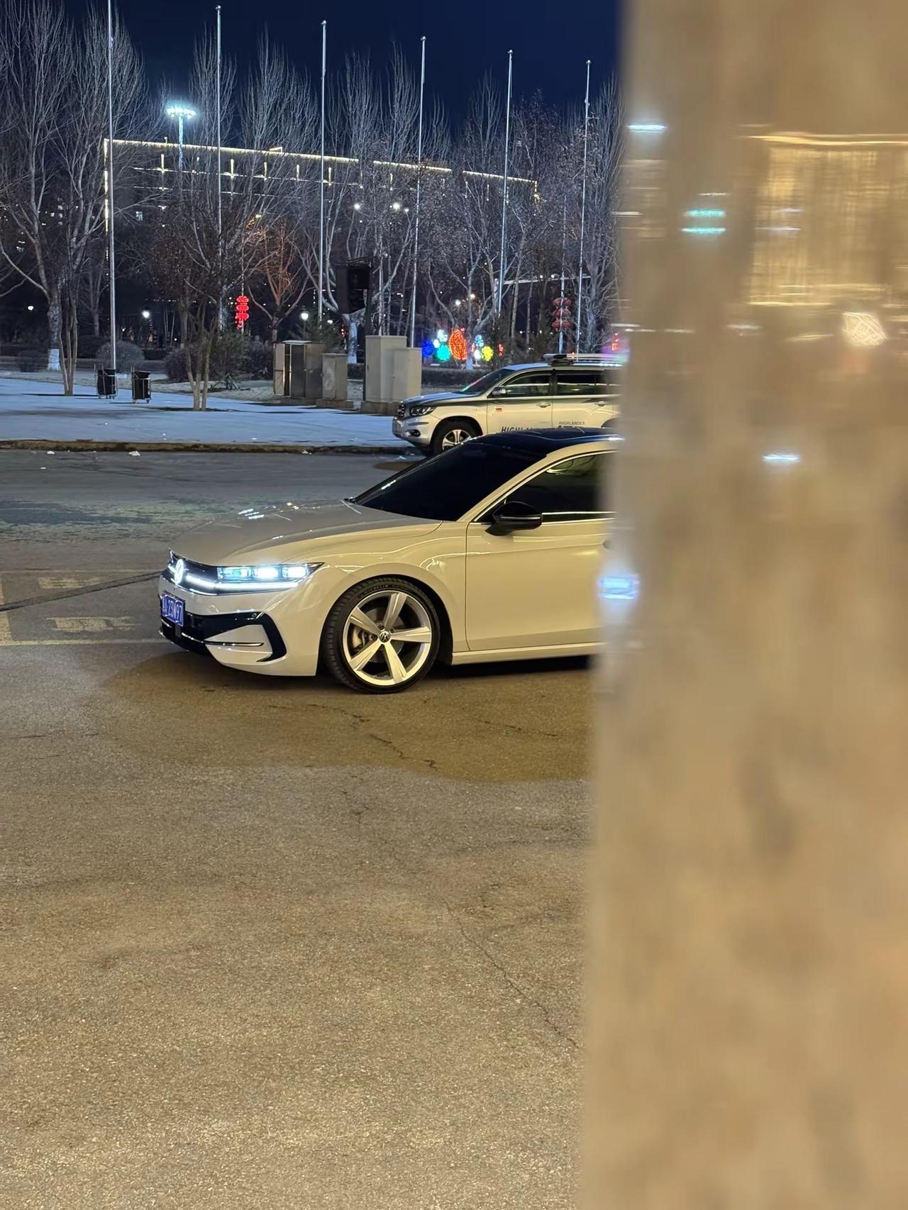 纹眉齐边李喜才说的李喜才汽车摄影