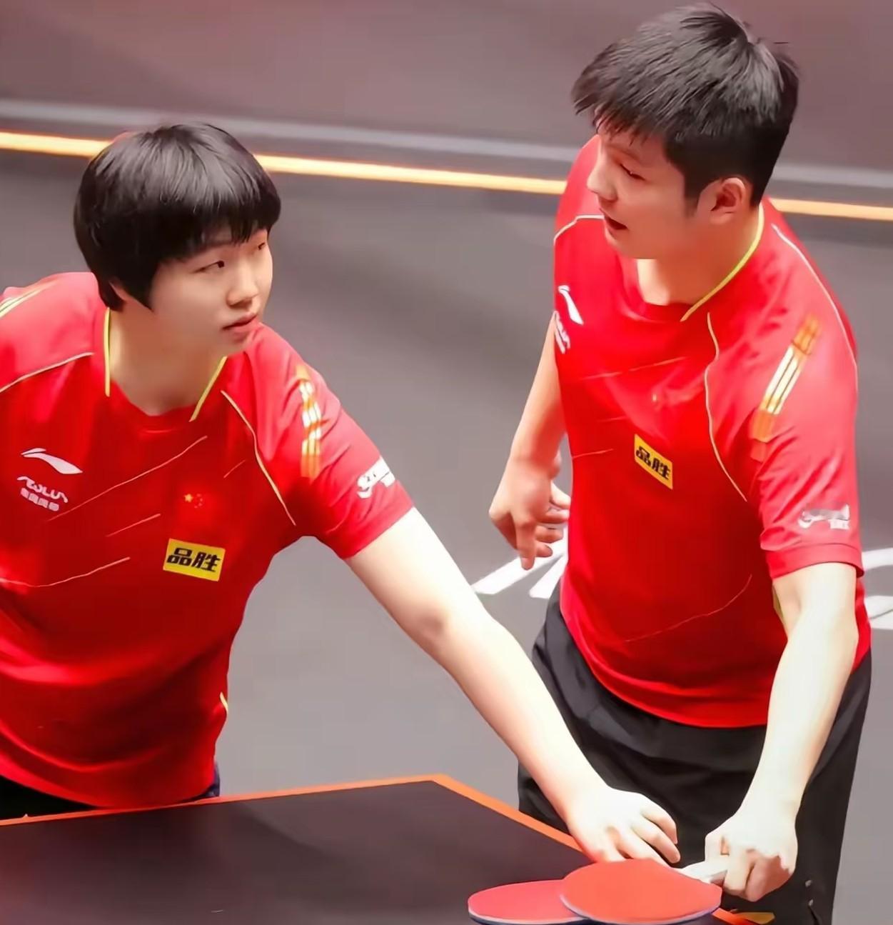 年轻时不能遇到太惊艳的人没想到蒯曼和樊振东两个人竟然配过混双，还把世排第